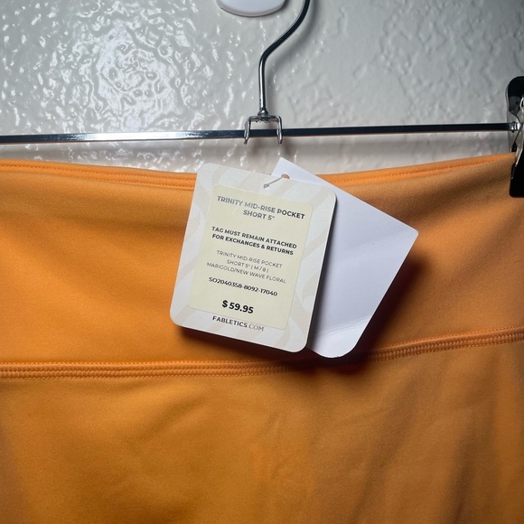 Fabletics Orange Athletic Set - Picture 9 of 9
